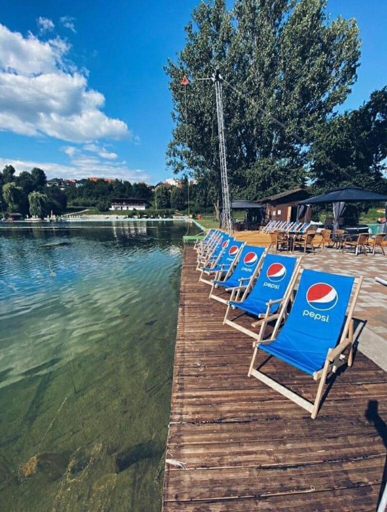 Alure Residences 1 & 24H Self Check-In, Free Parking In Front Of The Apartment Building, New Building, Terrace, Cafe With Breakfast In The Apartment Building, Next To The Aqua Park Banská Bystrica Buitenkant foto